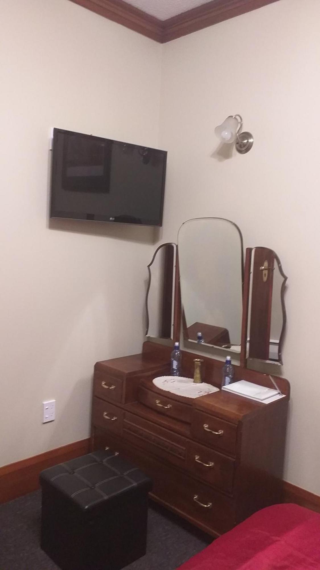 Ruan Thai Bed And Coffee Apartment Hamilton Room photo